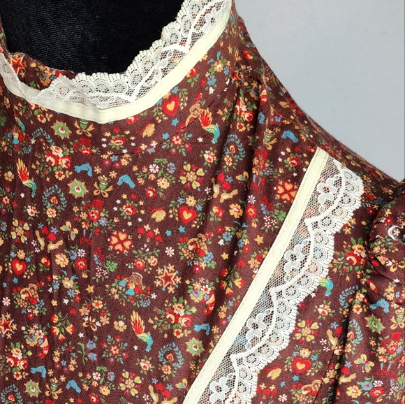 Hand crafted vintage 1970s Gunee Sax pattern Prarie cottagecore theater dress - Picture 4 of 16